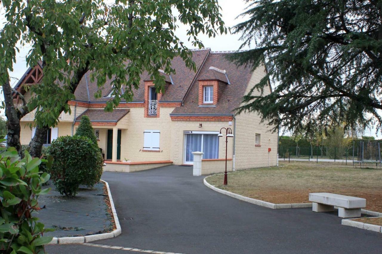 Logement Entre Chambord Et Le Zoo De Beauval Le Controis-en-Sologne Exterior photo